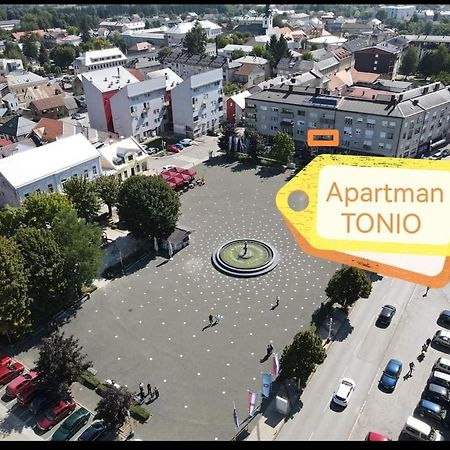 Apartment Tonio - Right On The Main Square Gospić Eksteriør bilde