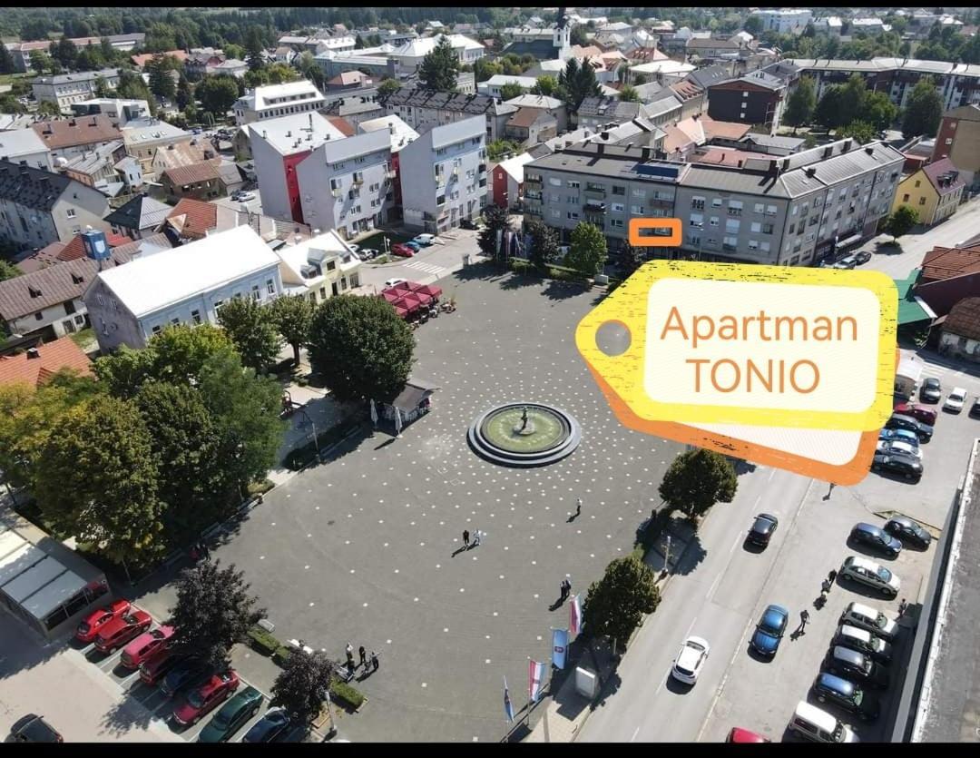 Apartment Tonio - Right On The Main Square Gospić Eksteriør bilde